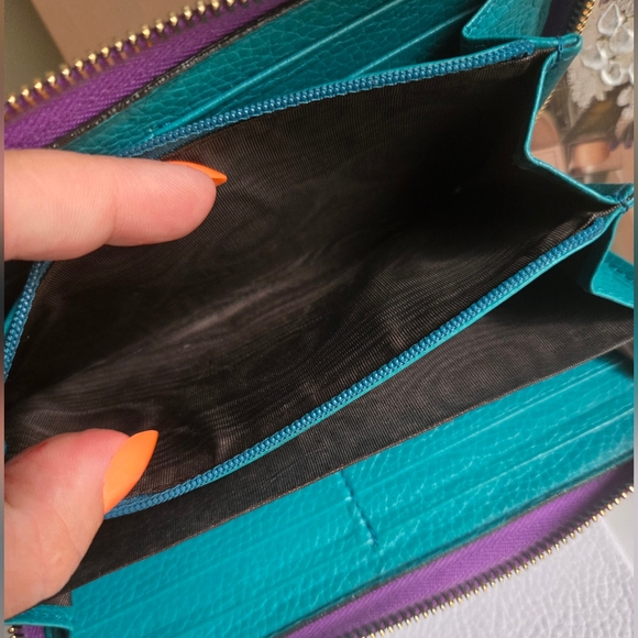 🛑SOLD🛑Gucci Bamboo Japanese Exclusive 2-Tone Long Continental Wallet GUC - Picture 8 of 15